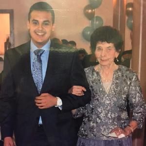 Meet your Posher, Alex